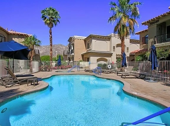 50680 Santa Rosa Plz in La Quinta, CA - Building Photo - Building Photo