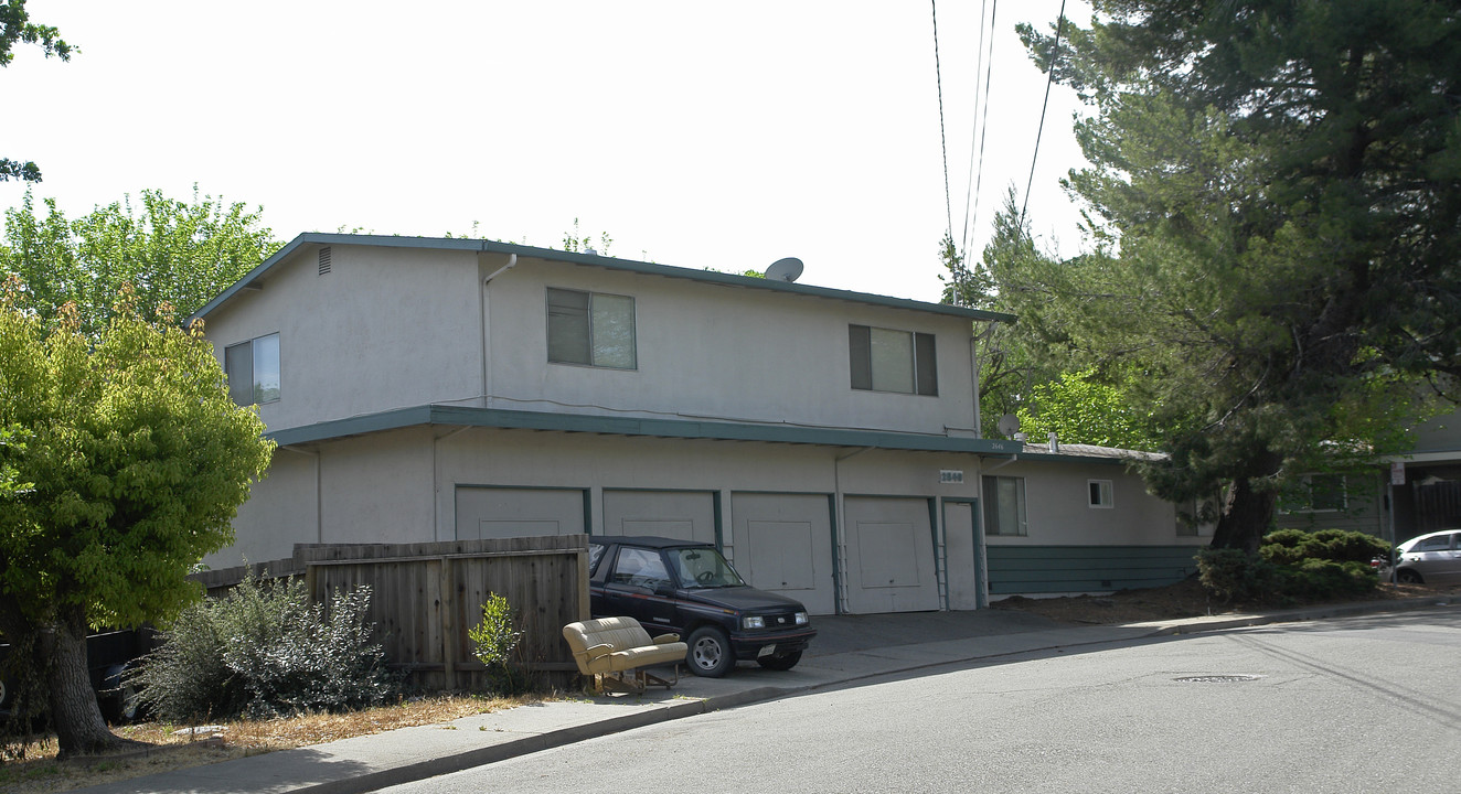 2646 Baldwin Ln in Walnut Creek, CA - Foto de edificio