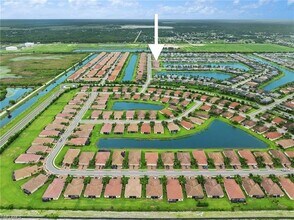 2616 Vine Ave in Naples, FL - Building Photo - Building Photo