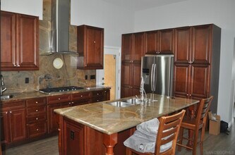 7337 W Point Ave in La Mesa, CA - Building Photo - Building Photo