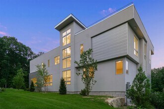 68 Root Ave in Carmel, NY - Building Photo - Building Photo