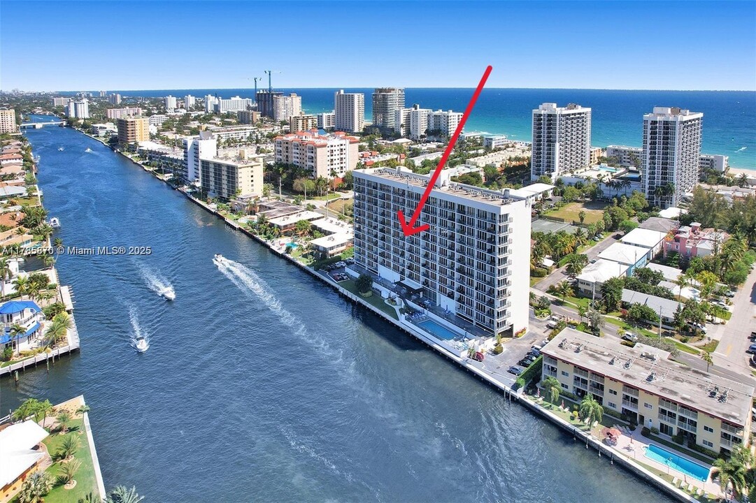 521 N Riverside Dr in Pompano Beach, FL - Building Photo