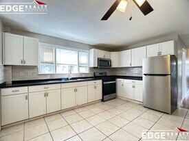 61 Clinton St, Unit 1 in Everett, MA - Building Photo