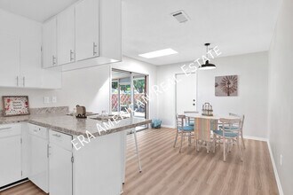 131 Holmes Blvd NW in Fort Walton Beach, FL - Building Photo - Building Photo