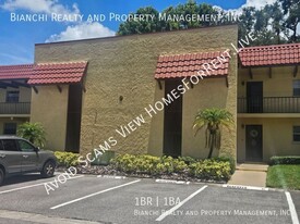 1845 S Highland Ave in Clearwater, FL - Building Photo