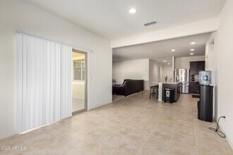 10808 W Bloch Rd in Tolleson, AZ - Building Photo - Building Photo