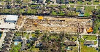 Seven17 Lehman in Houston, TX - Building Photo