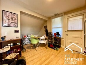 3434 W Drummond Pl in Chicago, IL - Foto de edificio - Building Photo