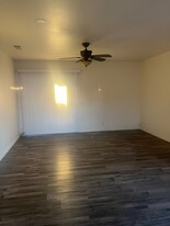 1875 Pepper Valley Ln in El Cajon, CA - Building Photo