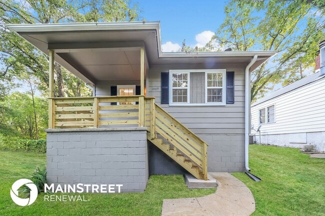property at 1009 12th St