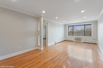 6060 N Ridge Ave in Chicago, IL - Building Photo - Building Photo