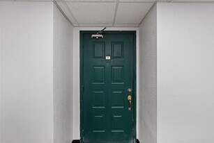 2830 S Bartell Dr in Houston, TX - Building Photo
