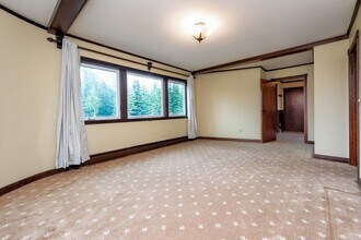 11071 Mountain Lake Dr in Anchorage, AK - Foto de edificio - Building Photo