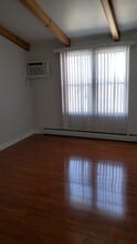 9307 W Irving Park Rd, Unit 30 in Schiller Park, IL - Building Photo - Building Photo