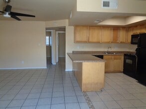 6734 N 55th Ave in Glendale, AZ - Building Photo - Building Photo
