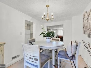 3240 Westmont Ave in Baltimore, MD - Building Photo - Building Photo