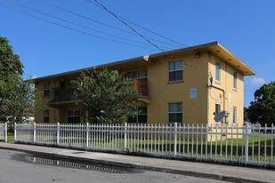 543 22nd St in West Palm Beach, FL - Building Photo