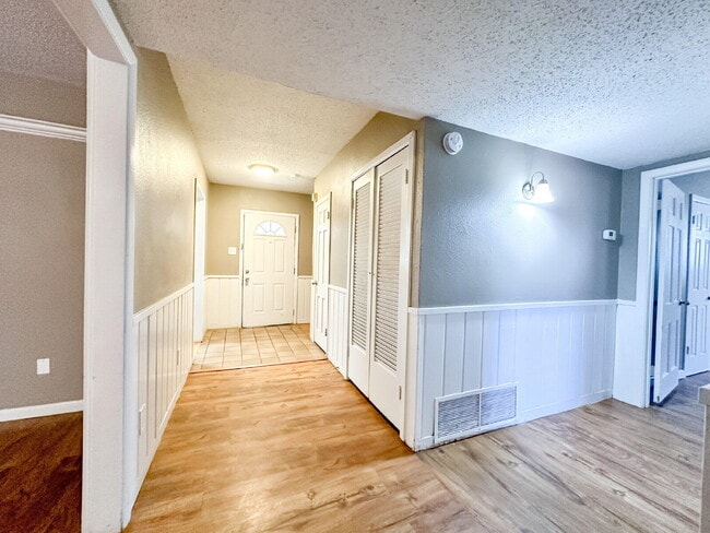 2301 32nd St in Lubbock, TX - Building Photo - Building Photo