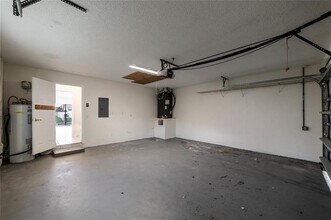 1260 NW 101st Ave in Plantation, FL - Building Photo - Building Photo