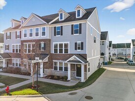 8014 Townes Wy in St. Louis, MO - Building Photo