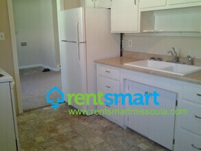 327 McLeod Ave in Missoula, MT - Building Photo - Building Photo
