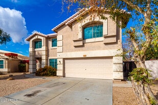 8812 N 67th Dr in Peoria, AZ - Building Photo
