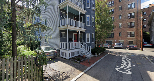 8 Chapman Pl, Unit 3