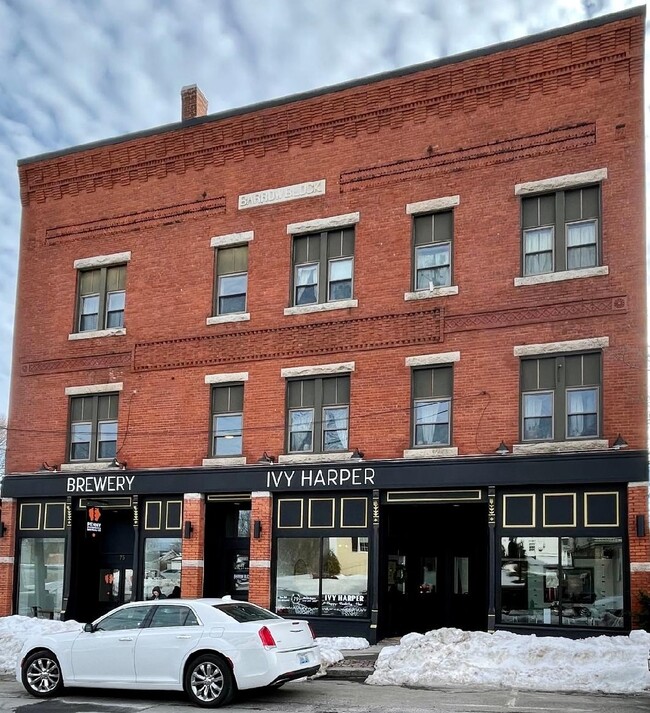 77 Elm St Rentals in Millbury, MA