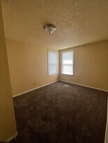 1237 SW Garfield Ave