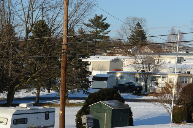 1 Pa-104 Hwy in Middleburg, PA - Foto de edificio - Building Photo