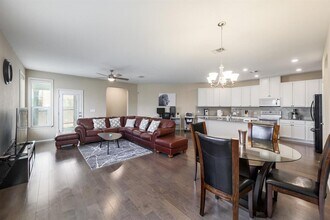 6300 Garden Rose Path in Austin, TX - Building Photo - Building Photo