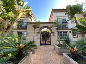 12504 Venice Blvd., Unit 204 Apartments