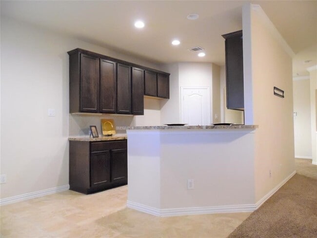 property at 5106 Gable Ln