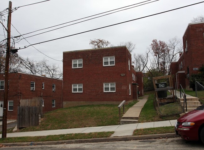 523 59th St NE in Washington, DC - Foto de edificio - Building Photo