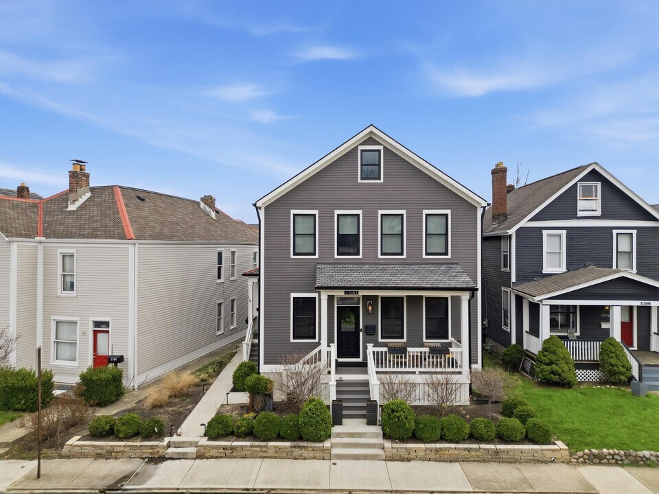 1102 Summit St in Columbus, OH - Building Photo