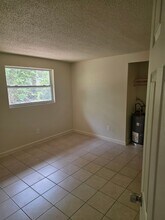 5625 6th St Ct E in Bradenton, FL - Building Photo - Building Photo