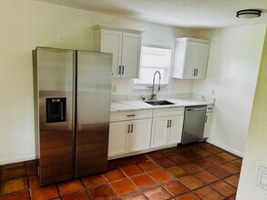 1974 SE Tiffany Ave in Port St. Lucie, FL - Building Photo - Building Photo
