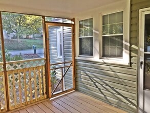 1417 Wales Ave in Maryville, TN - Building Photo - Building Photo