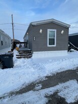 9859 Shepherd Rd in Lockbourne, OH - Building Photo