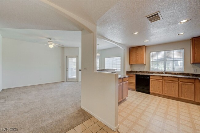6160 Rumrill St, Unit 235 in Las Vegas, NV - Foto de edificio - Building Photo