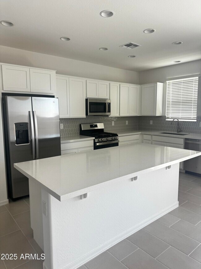 9961 W Mitchell Ave in Avondale, AZ - Building Photo - Building Photo