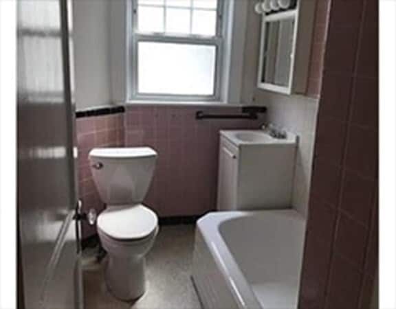 163 Chilton St, Unit 1