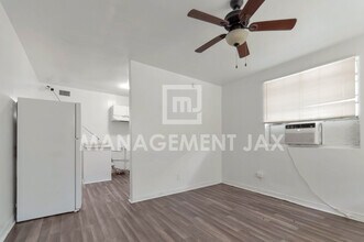 1522 W 25th St in Jacksonville, FL - Building Photo - Building Photo