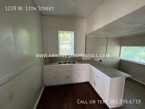 1239 W 11th St in North Little Rock, AR - Building Photo - Building Photo