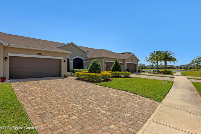 8174 Loren Cove Dr in Melbourne, FL - Building Photo - Building Photo