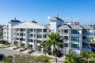 MANATEE POINTE in Melbourne, FL - Building Photo - Building Photo