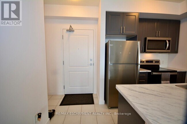 450 Dundas St E in Hamilton, ON - Building Photo - Building Photo