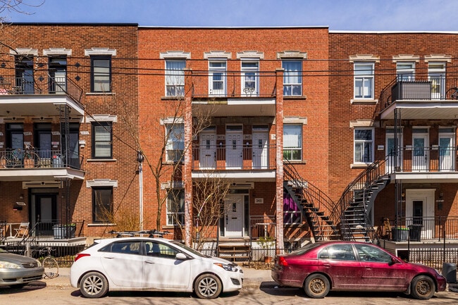 5815-5821 2E Av