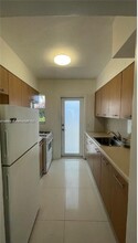 320 86th St, Unit 3 in Miami Beach, FL - Building Photo - Building Photo