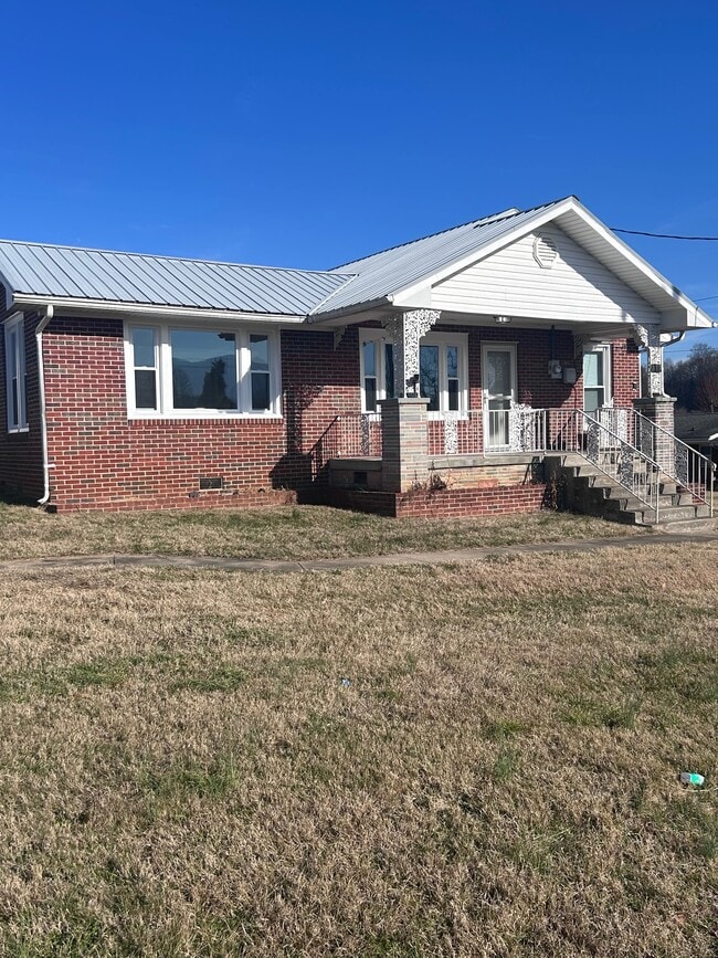 177 Jarrett Buck Loop in Johnson City, TN - Building Photo - Building Photo
